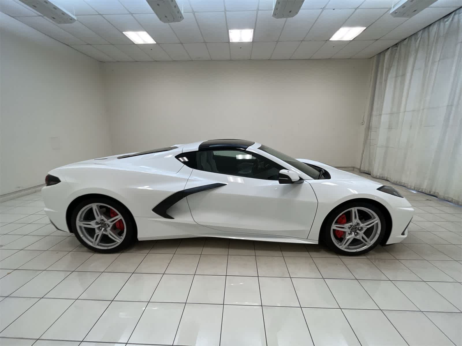 Thumbnail: 2022 Chevrolet Corvette - 26