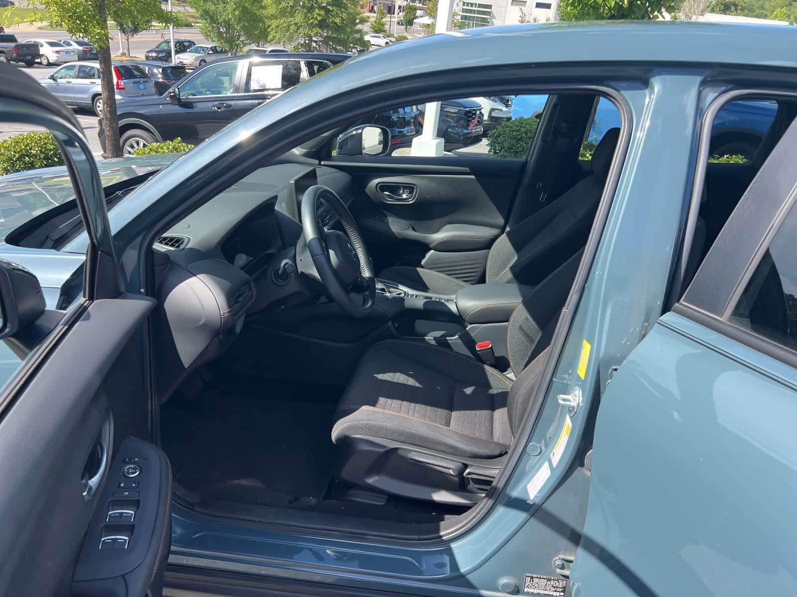 Thumbnail: 2023 Honda HR-V - 15