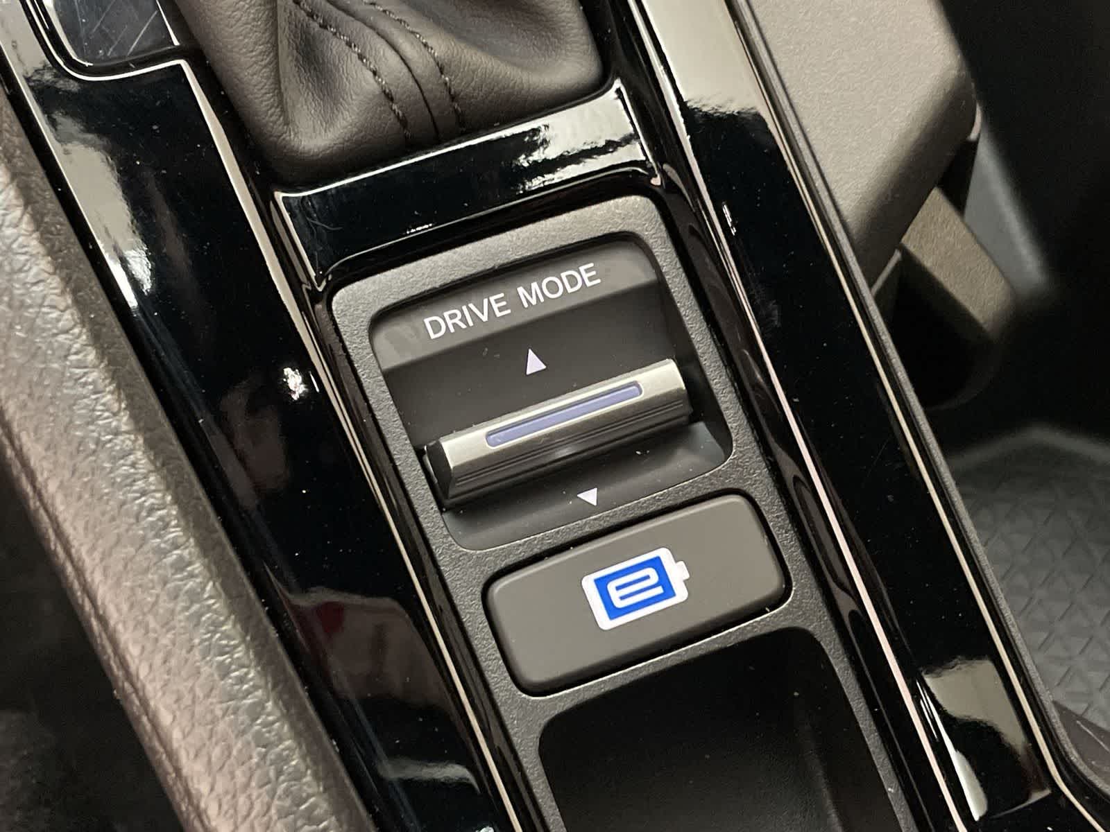 Thumbnail: 2024 Honda Accord - 32
