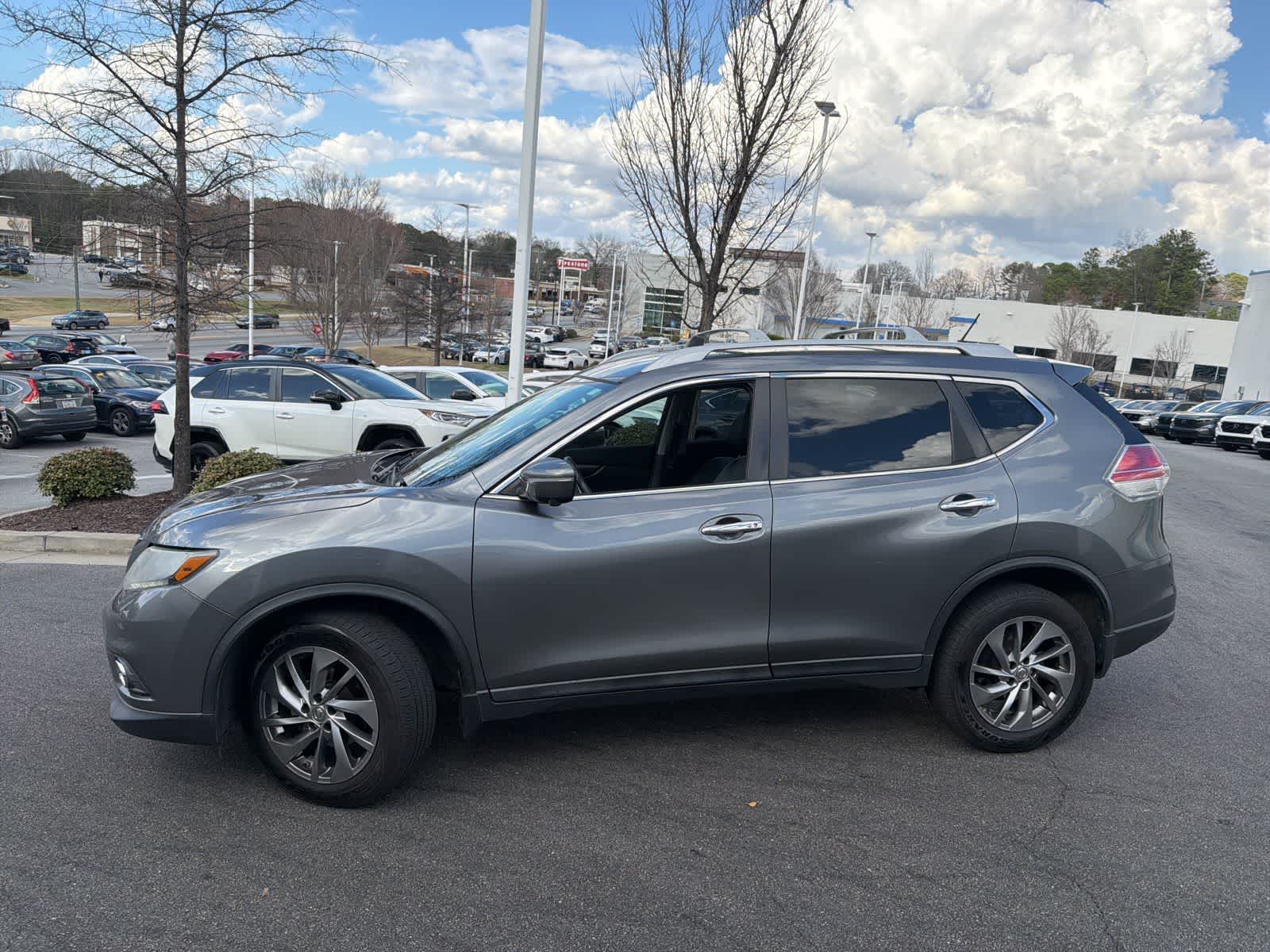 Thumbnail: 2015 Nissan Rogue - 6