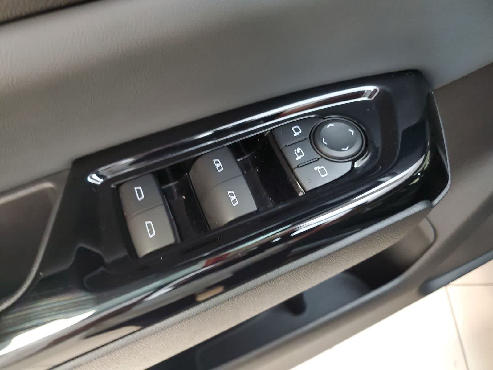 Thumbnail: 2025 Honda Prologue - 18