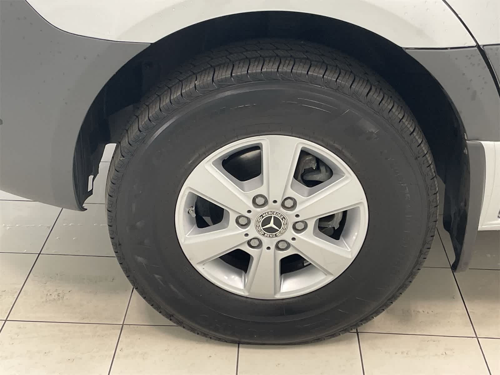 Thumbnail: 2024 Mercedes-Benz Sprinter - 21