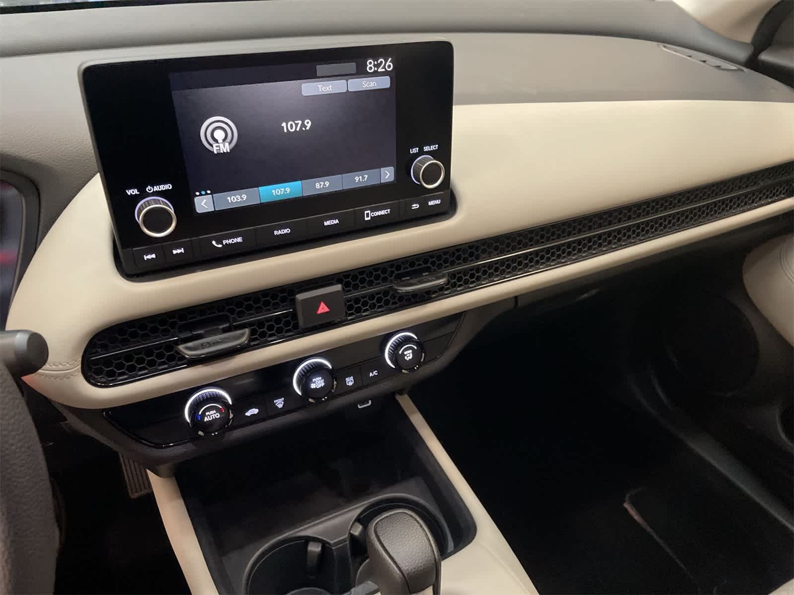 Thumbnail: 2024 Honda HR-V - 27