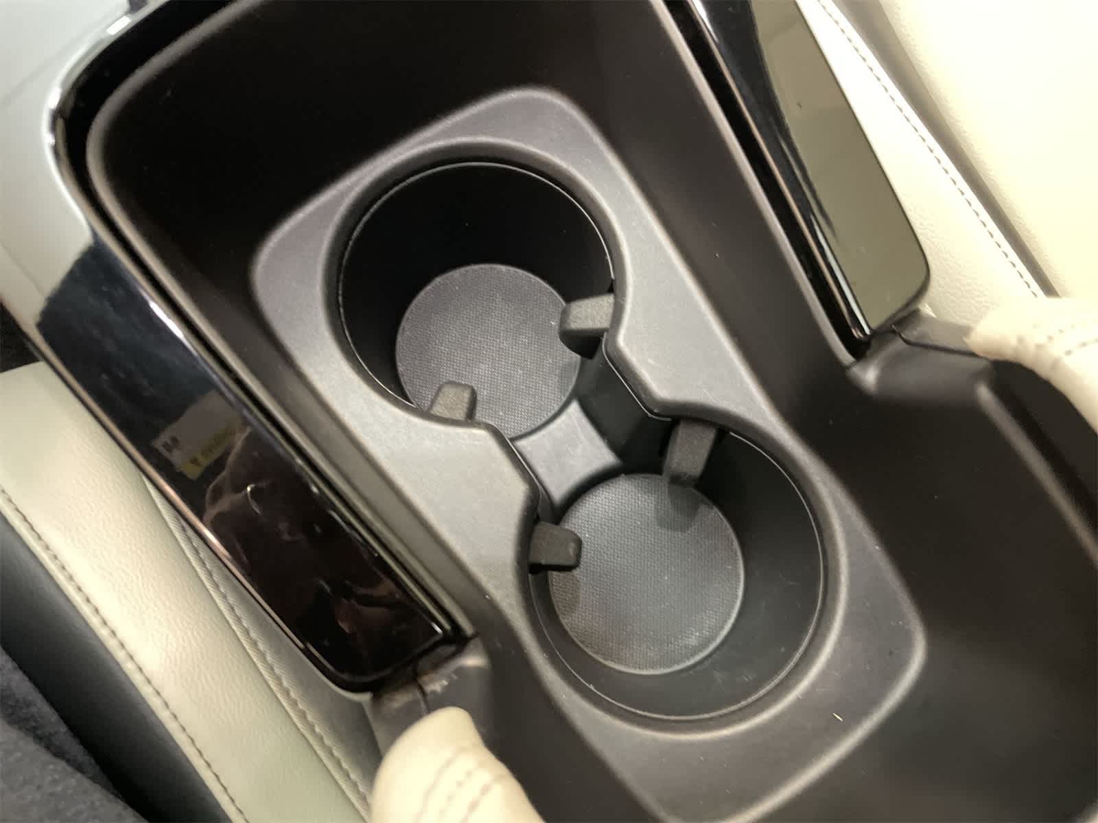 Thumbnail: 2023 Acura Integra - 10