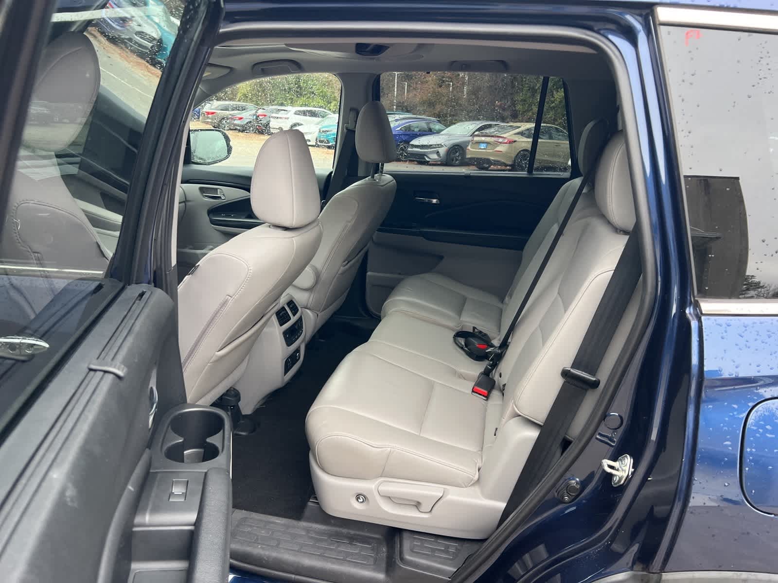 Thumbnail: 2020 Honda Pilot - 15