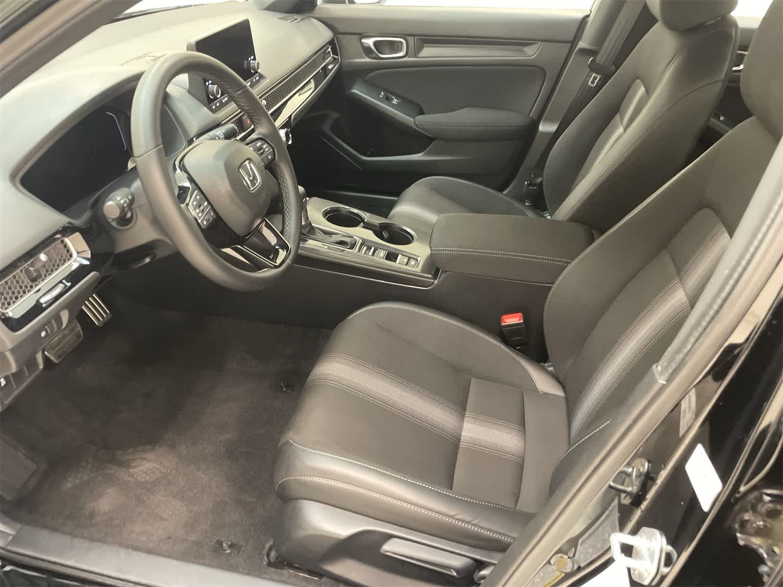 Thumbnail: 2025 Honda Civic - 16