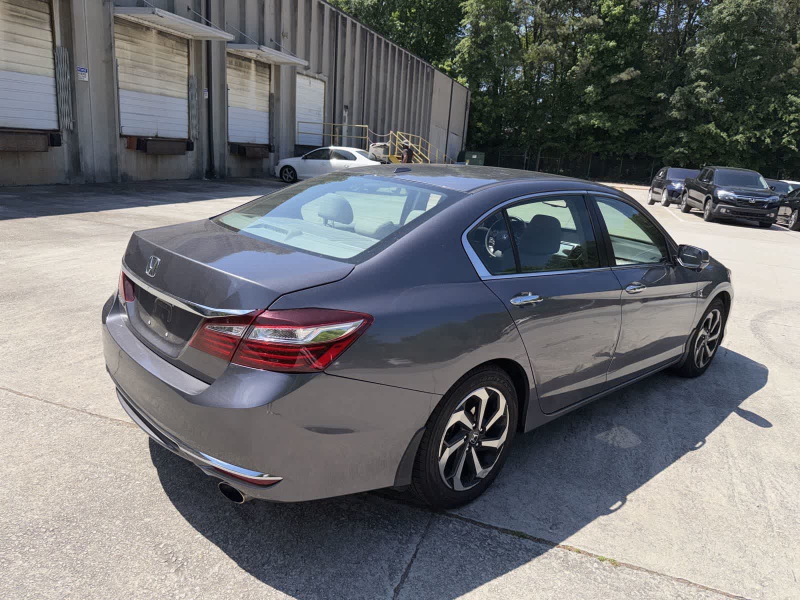 Thumbnail: 2017 Honda Accord - 9