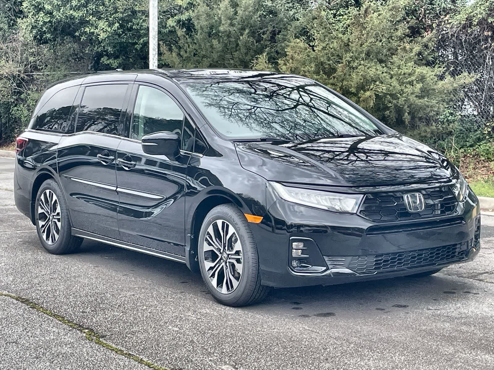 Thumbnail: 2026 Honda Odyssey - 5