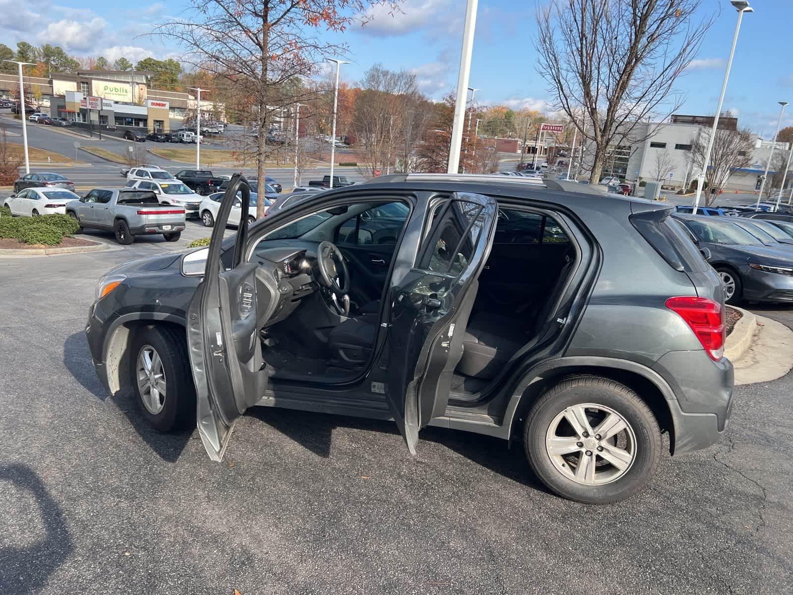 Thumbnail: 2020 Chevrolet Trax - 18