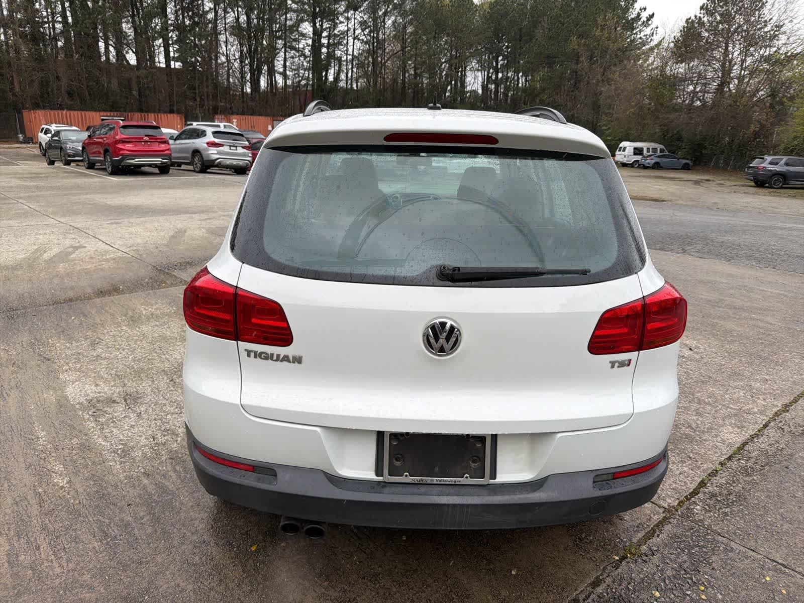 Thumbnail: 2016 Volkswagen Tiguan - 9