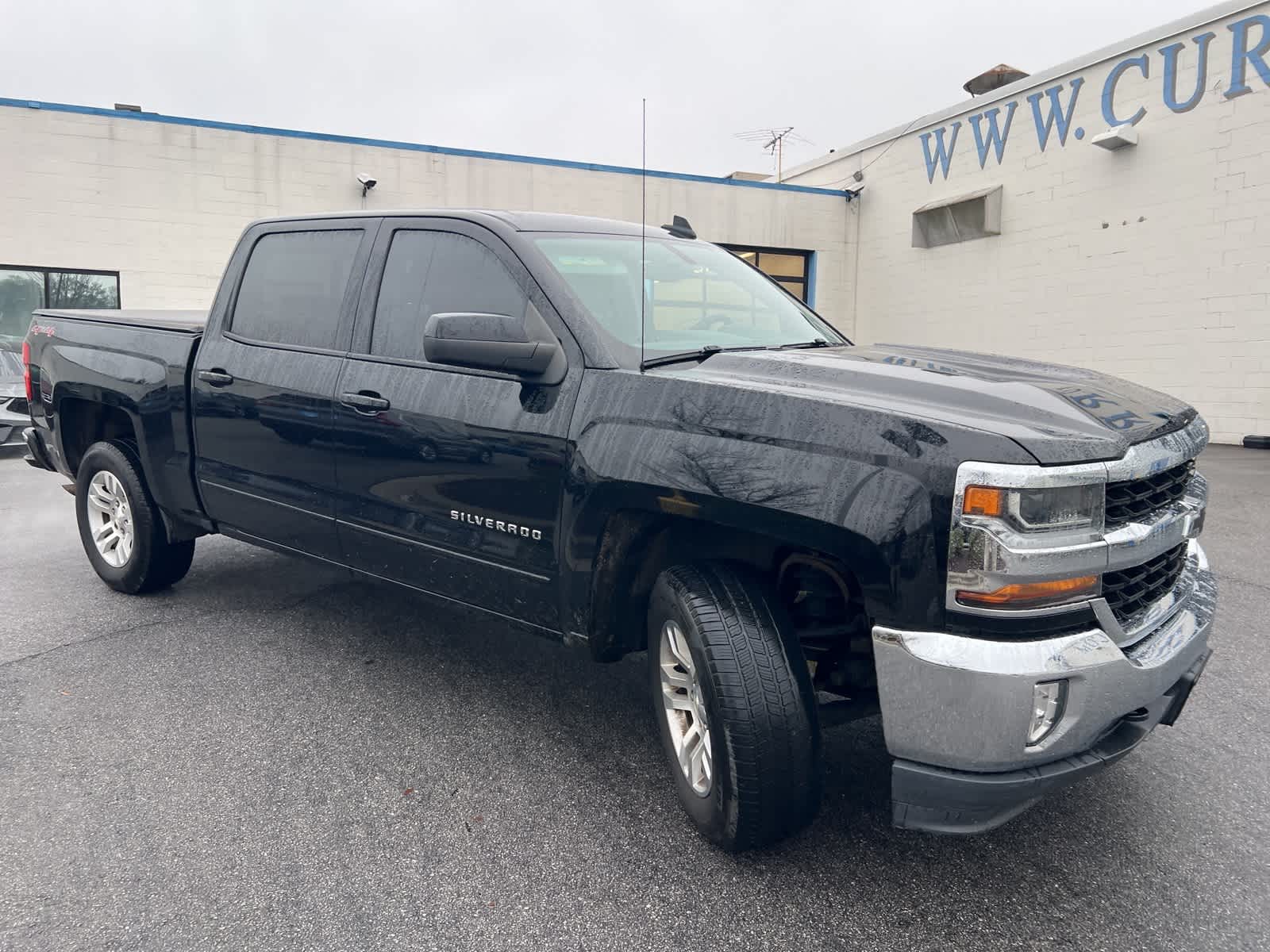 Thumbnail: 2017 Chevrolet Silverado 1500 - 12