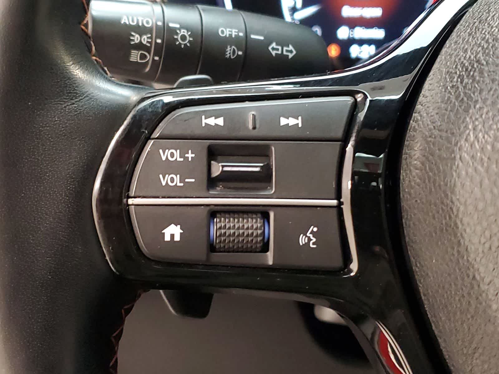 Thumbnail: 2023 Honda Pilot - 12