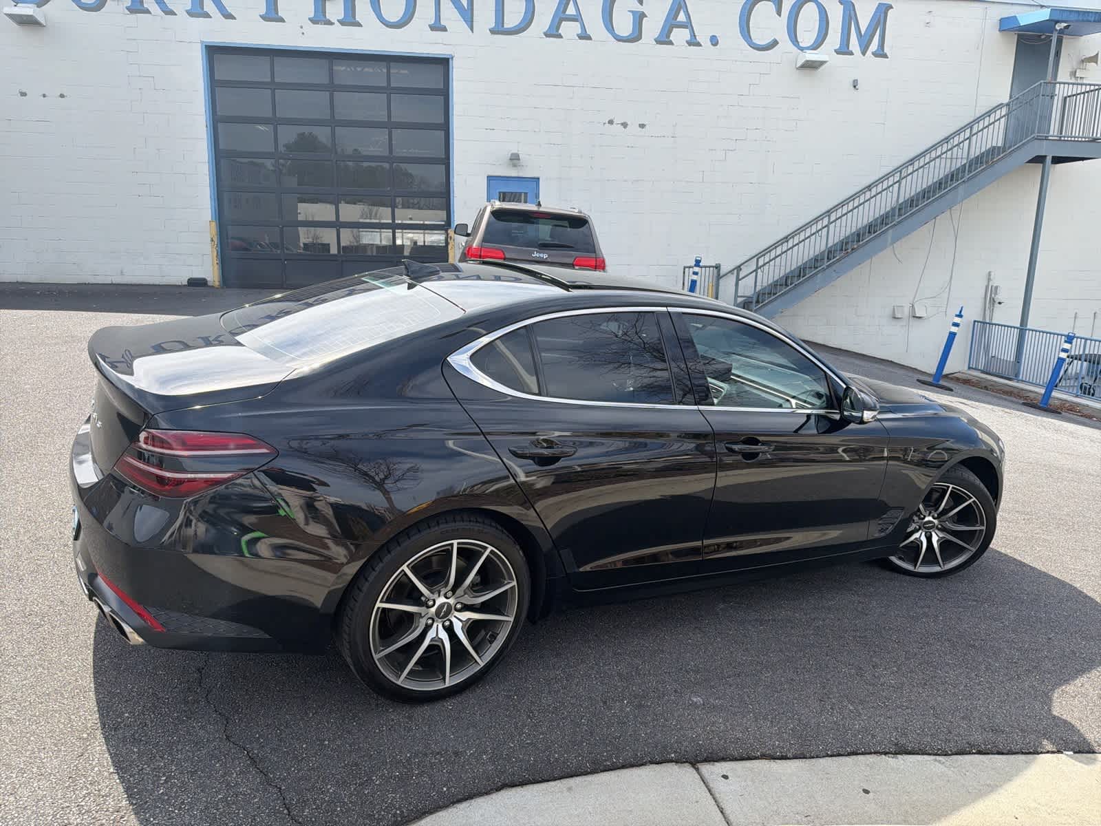 Thumbnail: 2022 Genesis G70 - 11