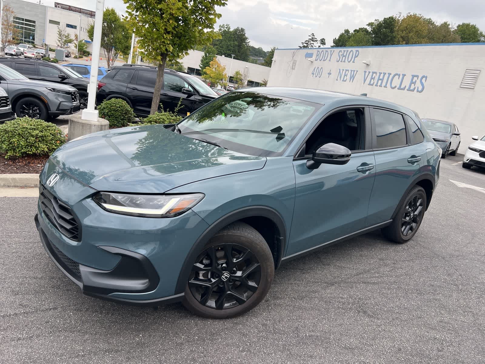 Thumbnail: 2023 Honda HR-V - 4