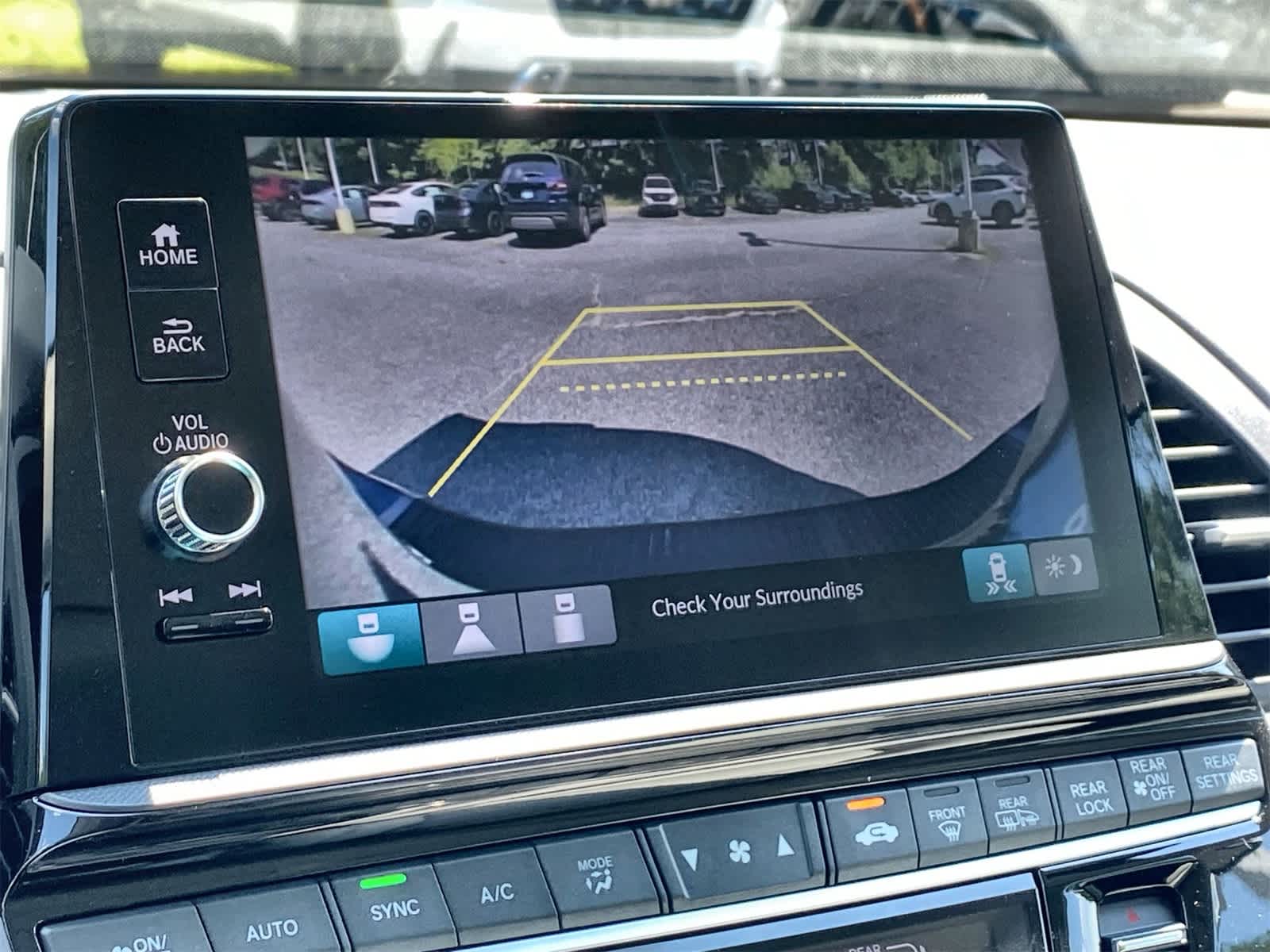 Thumbnail: 2026 Honda Odyssey - 15