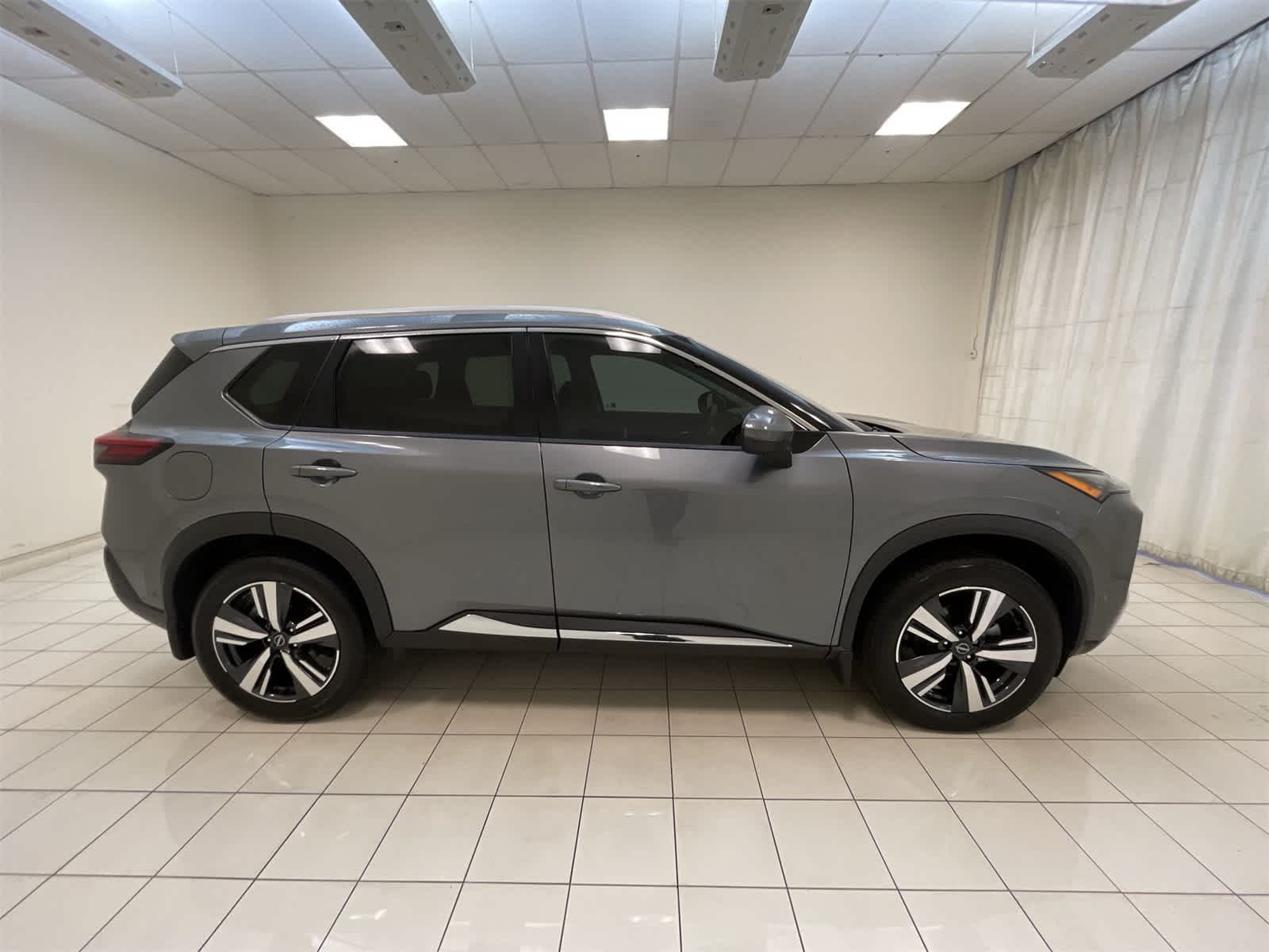 Thumbnail: 2023 Nissan Rogue - 29