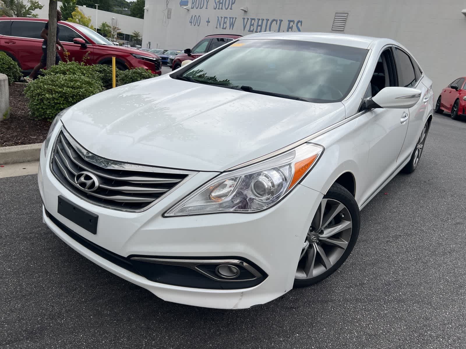 2016 Hyundai Azera  -
                  Chamblee, GA