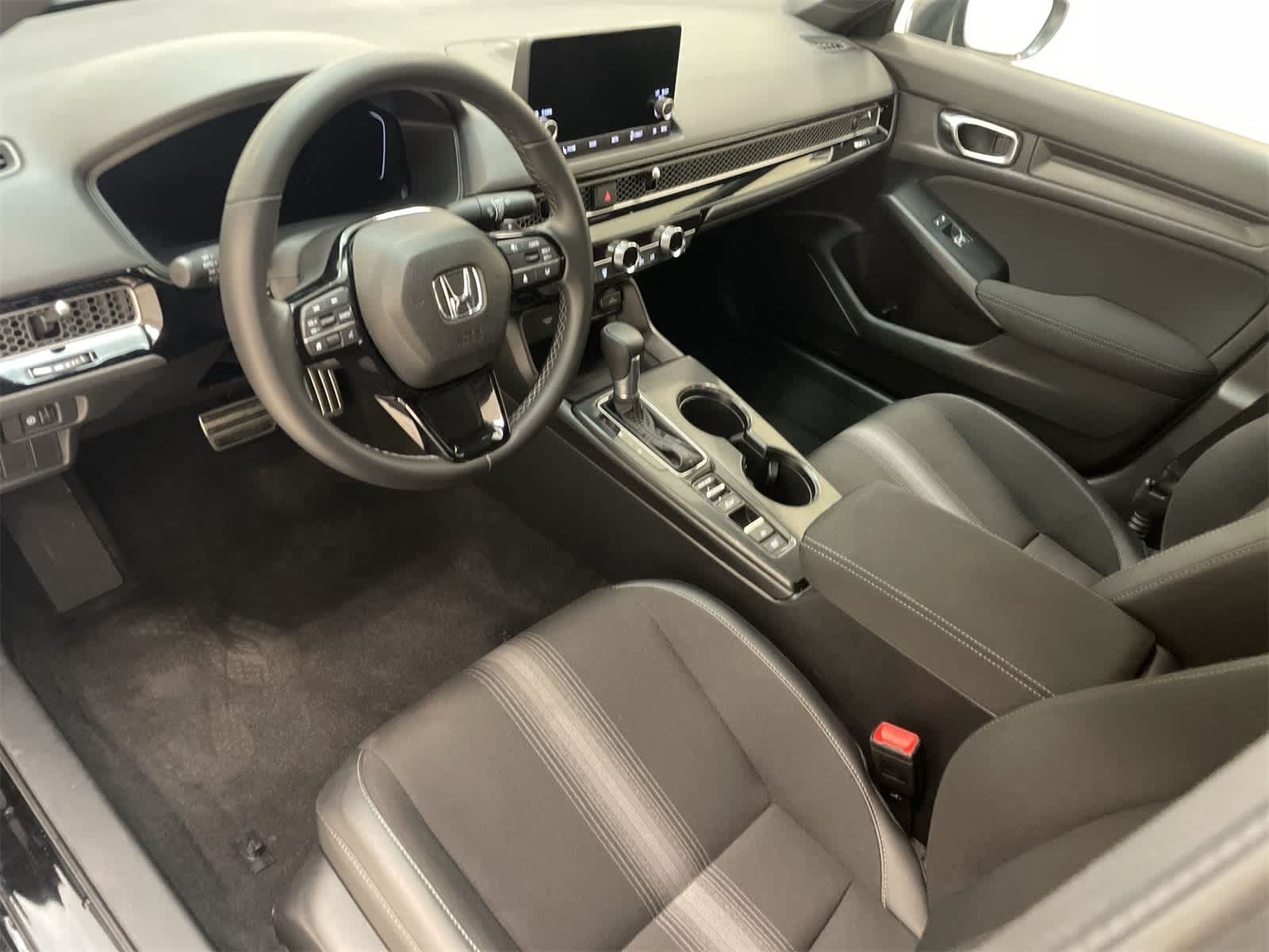 Thumbnail: 2025 Honda Civic - 2