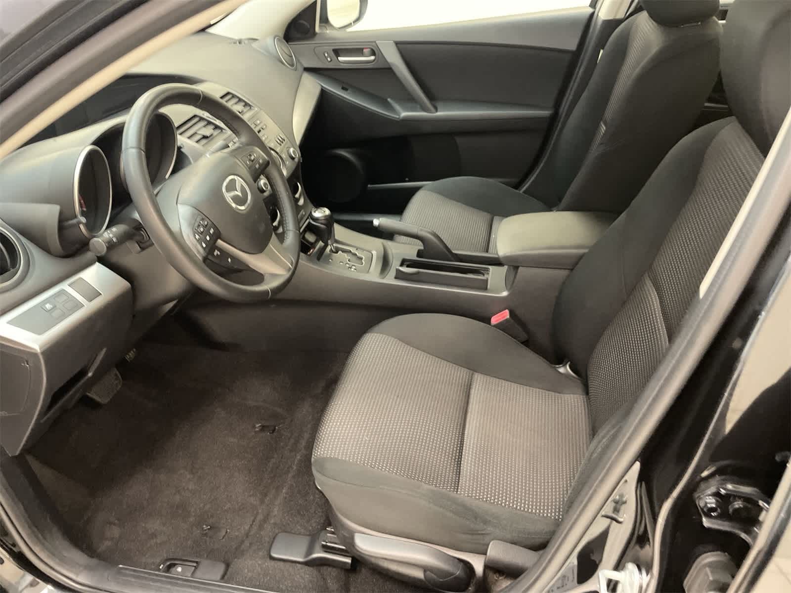 Thumbnail: 2012 Mazda Mazda3 - 13
