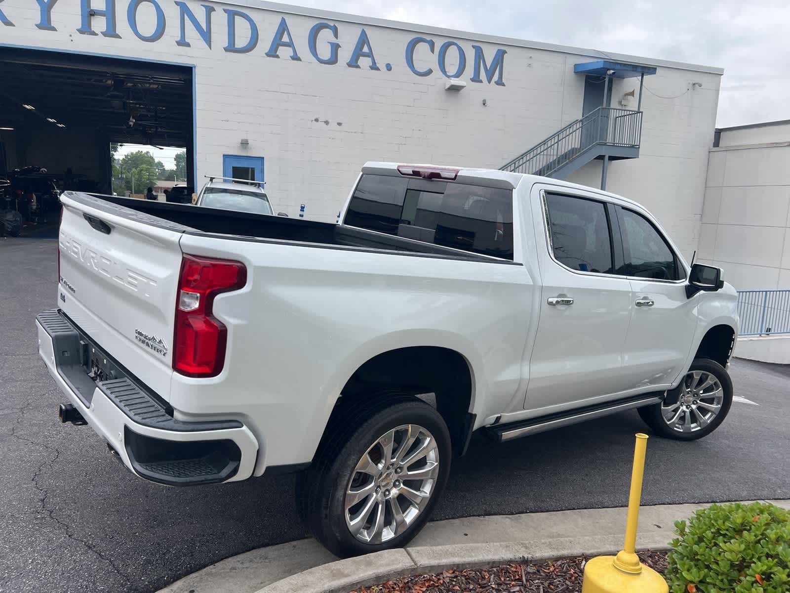2021 Chevrolet Silverado 1500 High Country 11