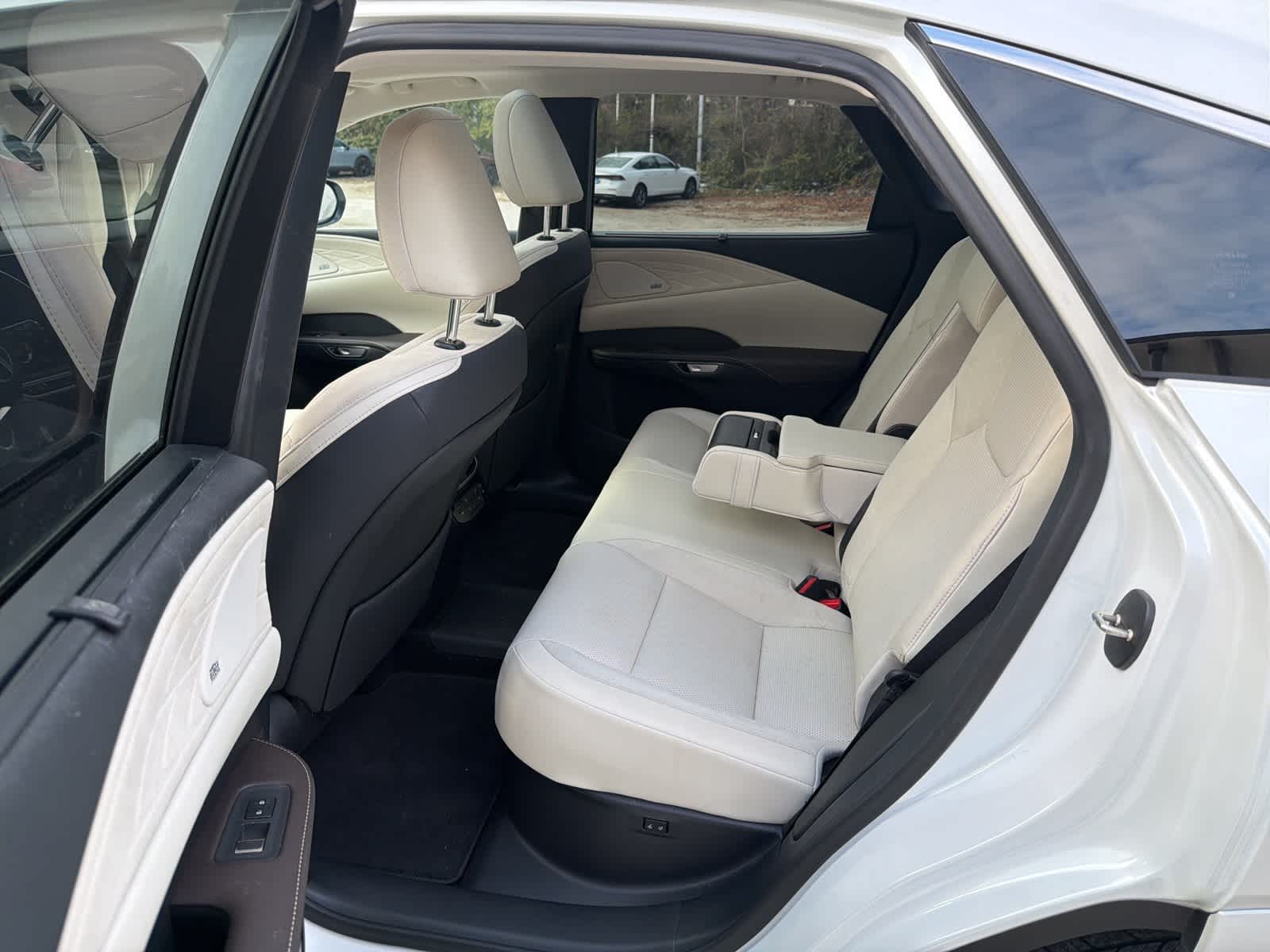 Thumbnail: 2025 Lexus RX - 16