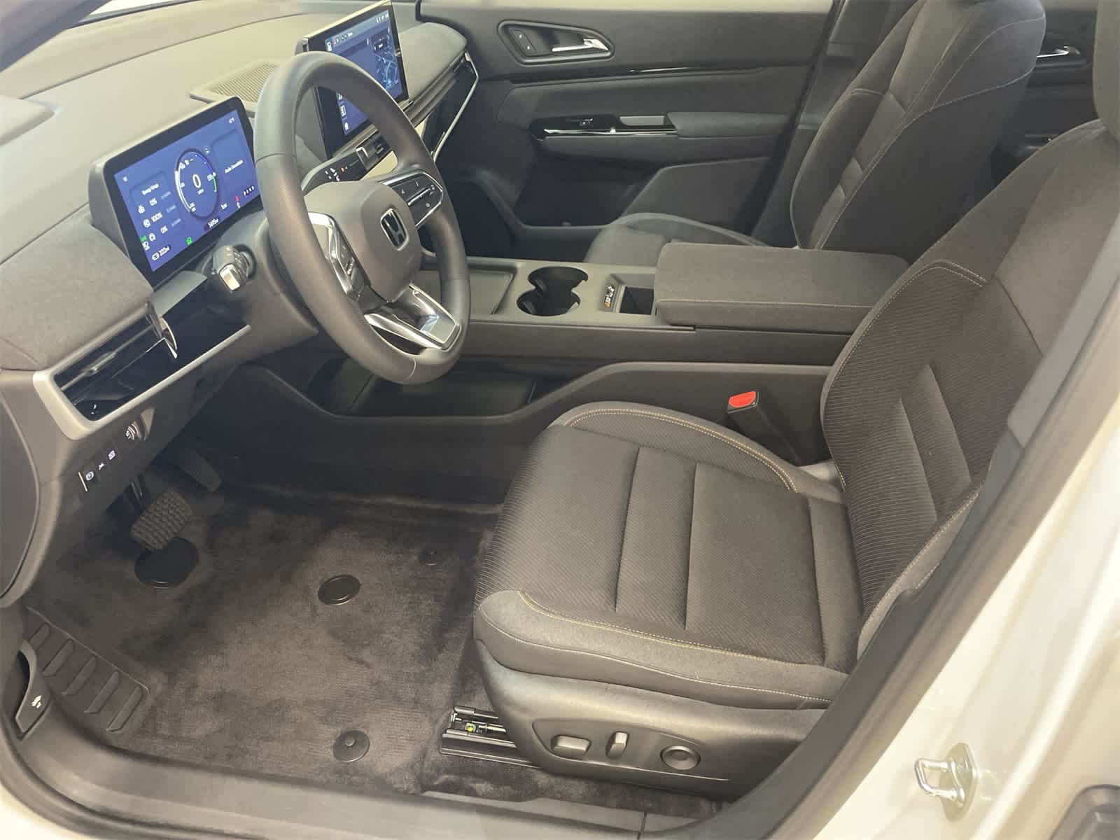 Thumbnail: 2025 Honda Prologue - 18