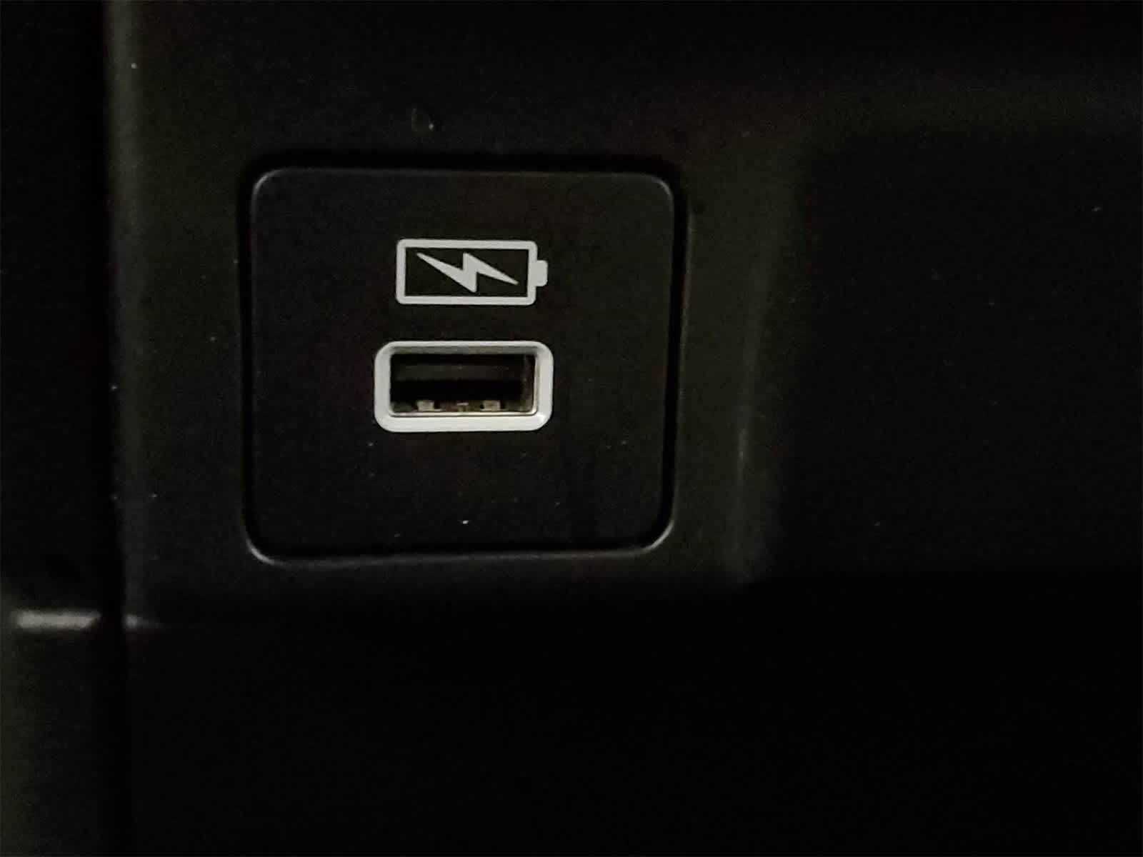 Thumbnail: 2023 Honda Odyssey - 8