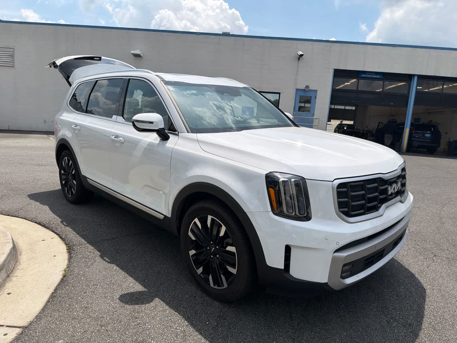 Thumbnail: 2024 Kia Telluride - 12