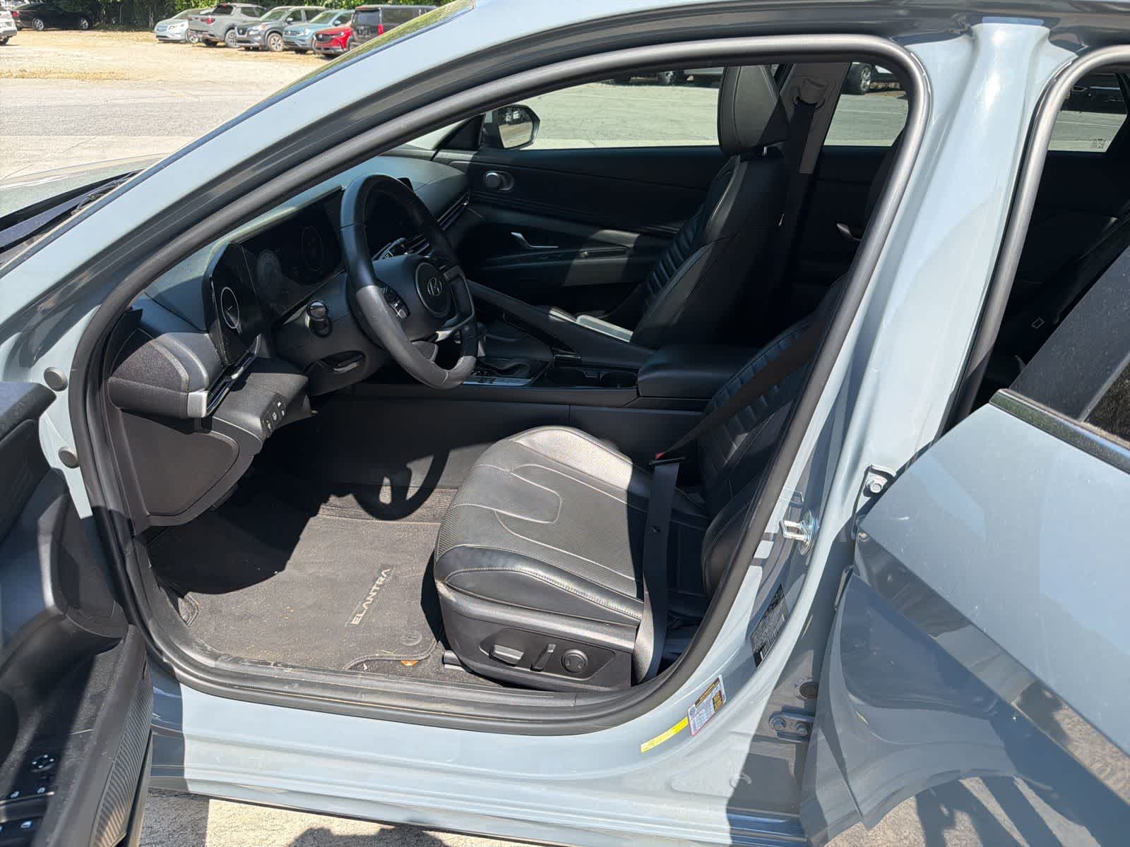 Thumbnail: 2023 Hyundai Elantra - 16