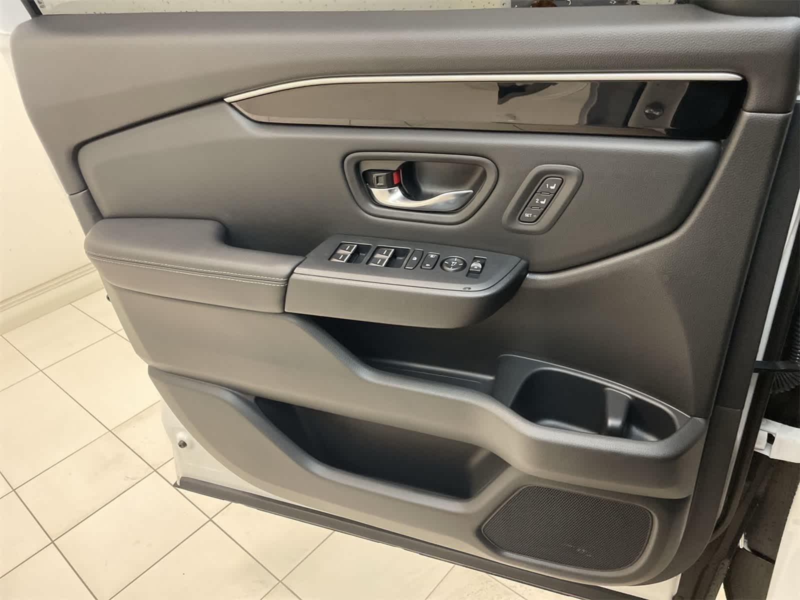 Thumbnail: 2024 Honda Pilot - 17