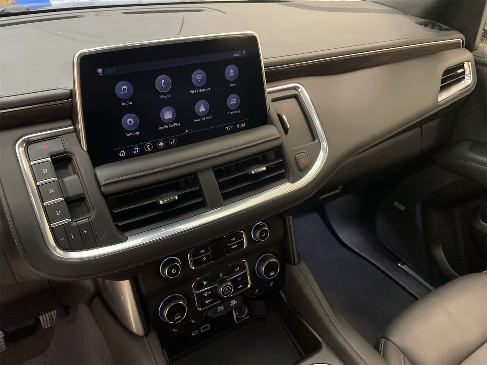 Thumbnail: 2021 Chevrolet Tahoe - 29