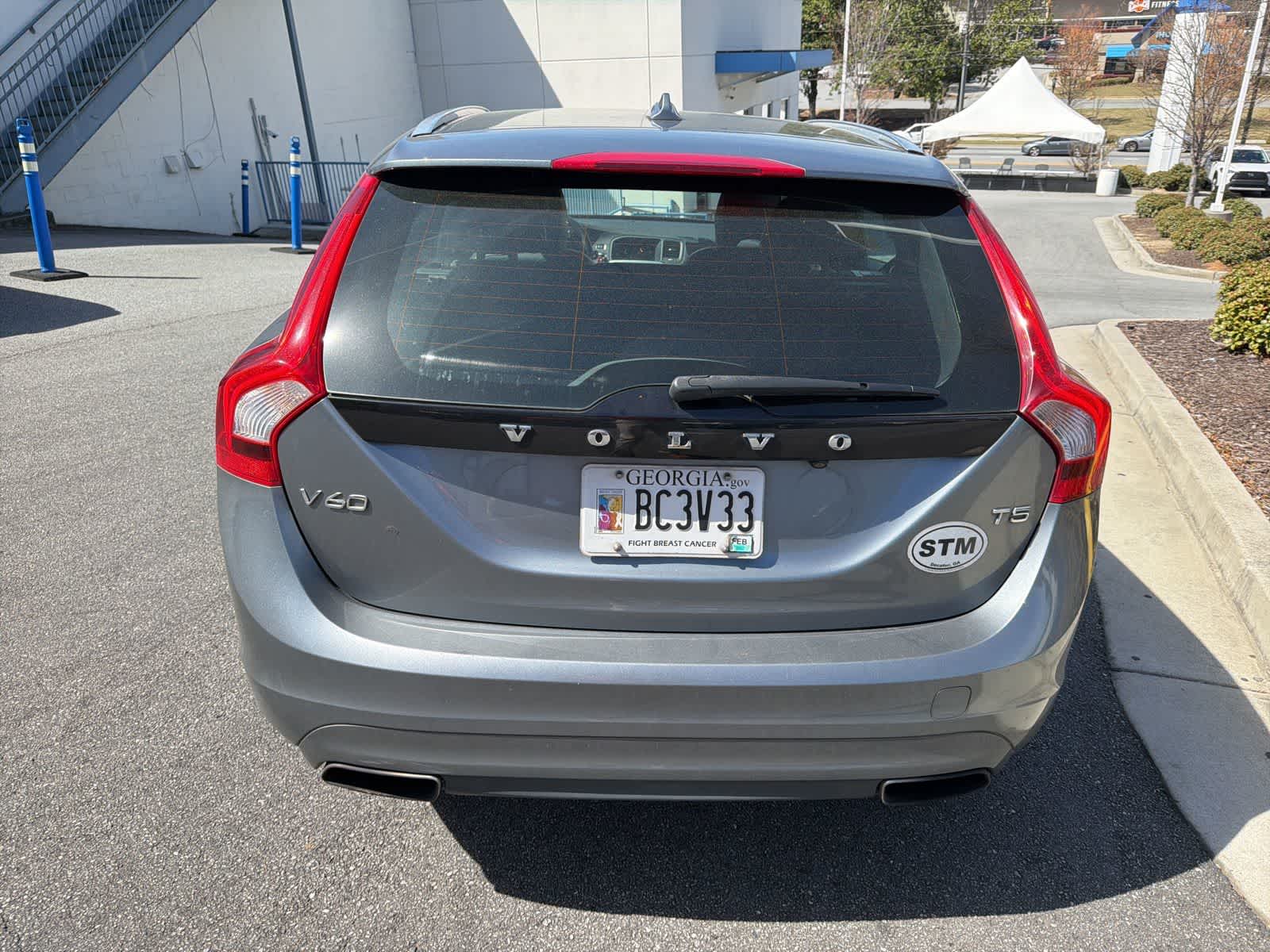 Thumbnail: 2017 Volvo V60 - 9