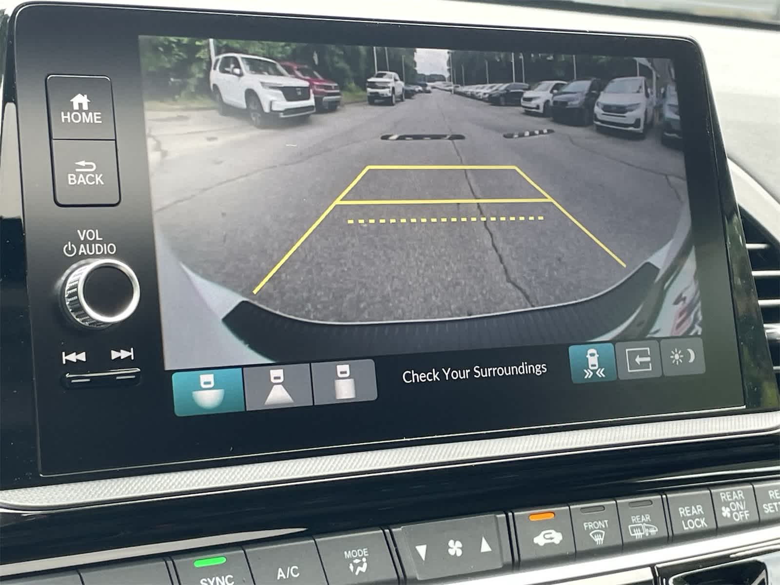 2025 Honda Odyssey Touring 15
