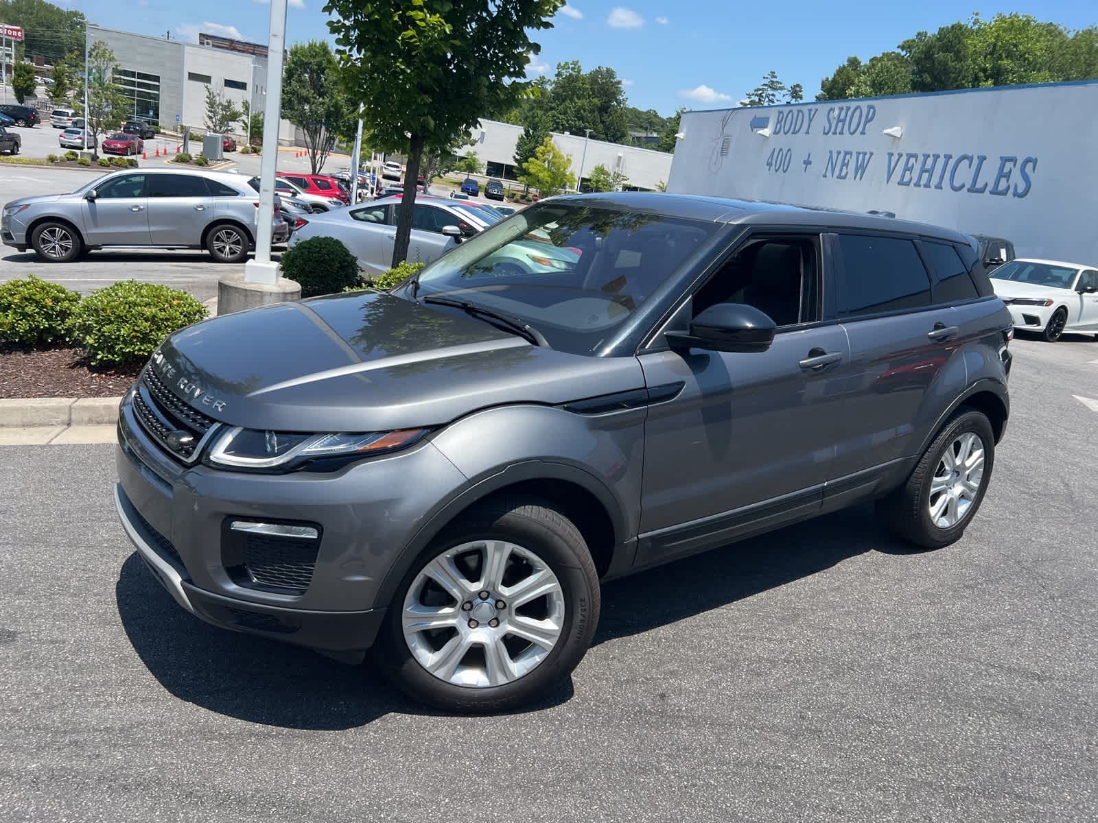 Thumbnail: 2017 Land Rover Range Rover Evoque - 4
