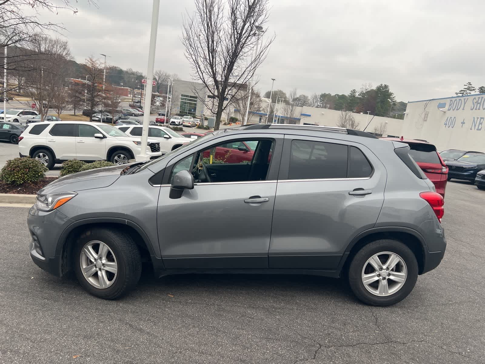 Thumbnail: 2020 Chevrolet Trax - 6