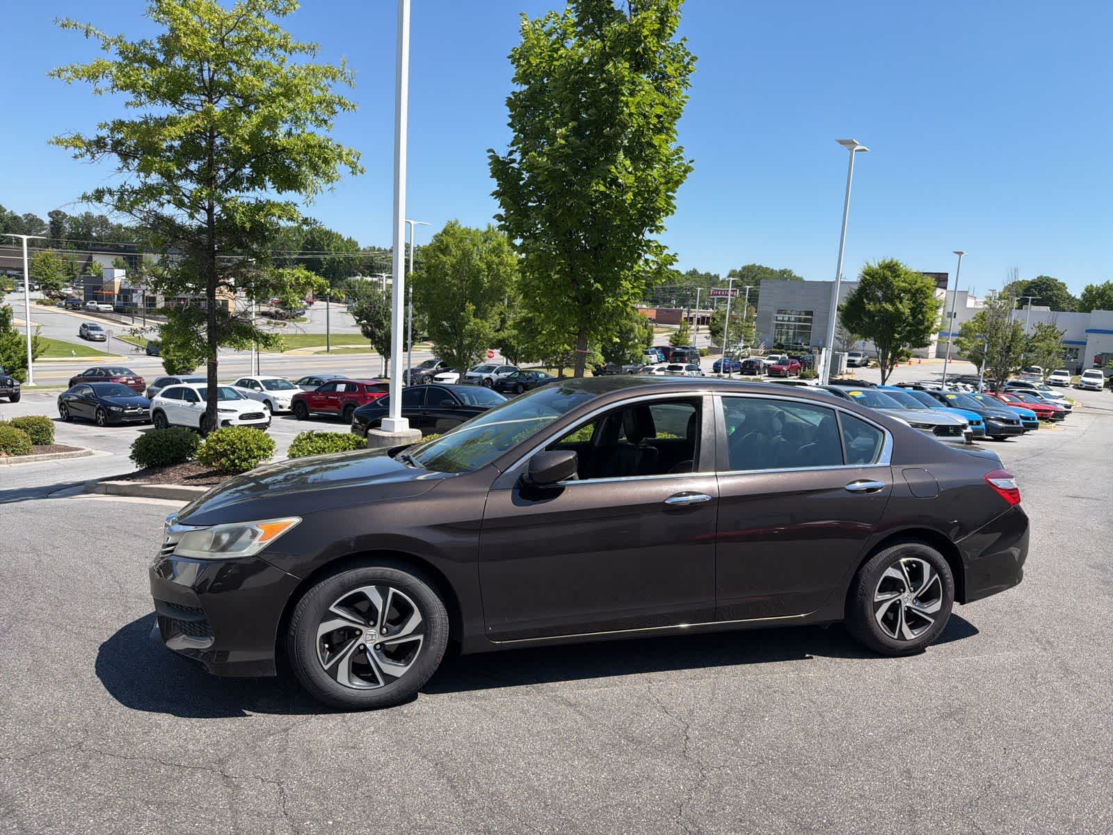 Thumbnail: 2017 Honda Accord - 6