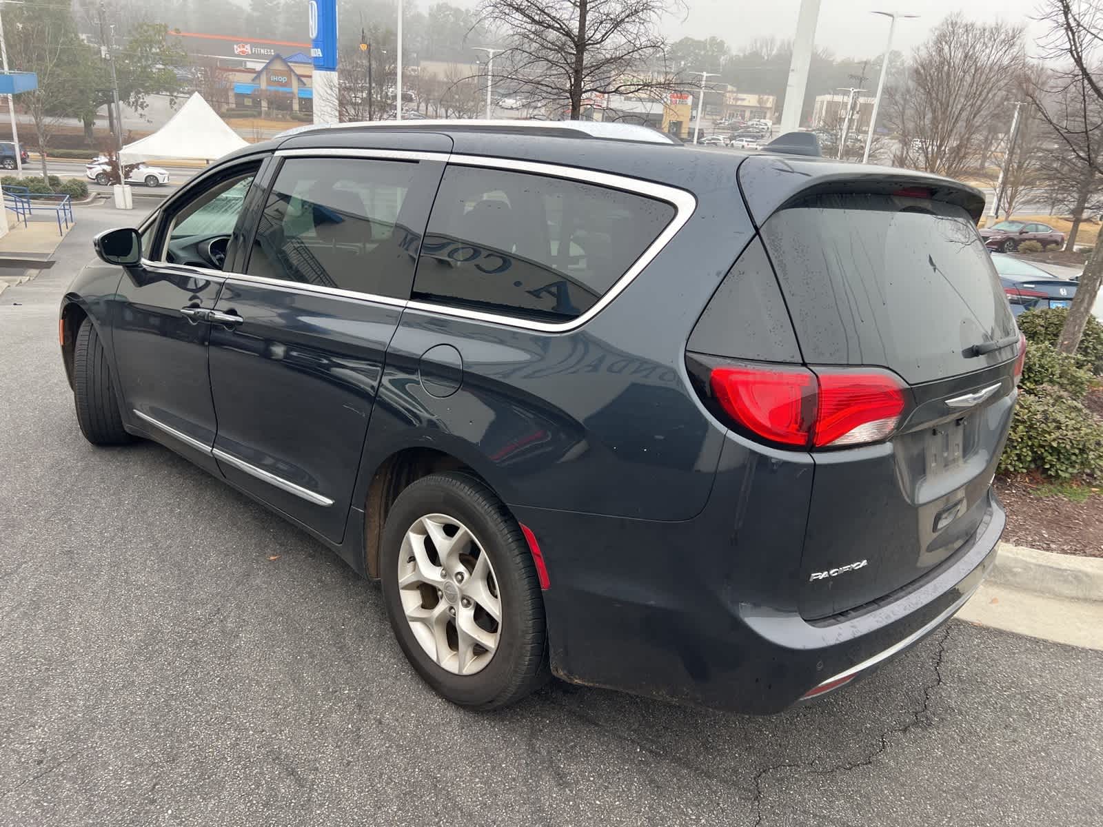 Thumbnail: 2020 Chrysler Pacifica - 7