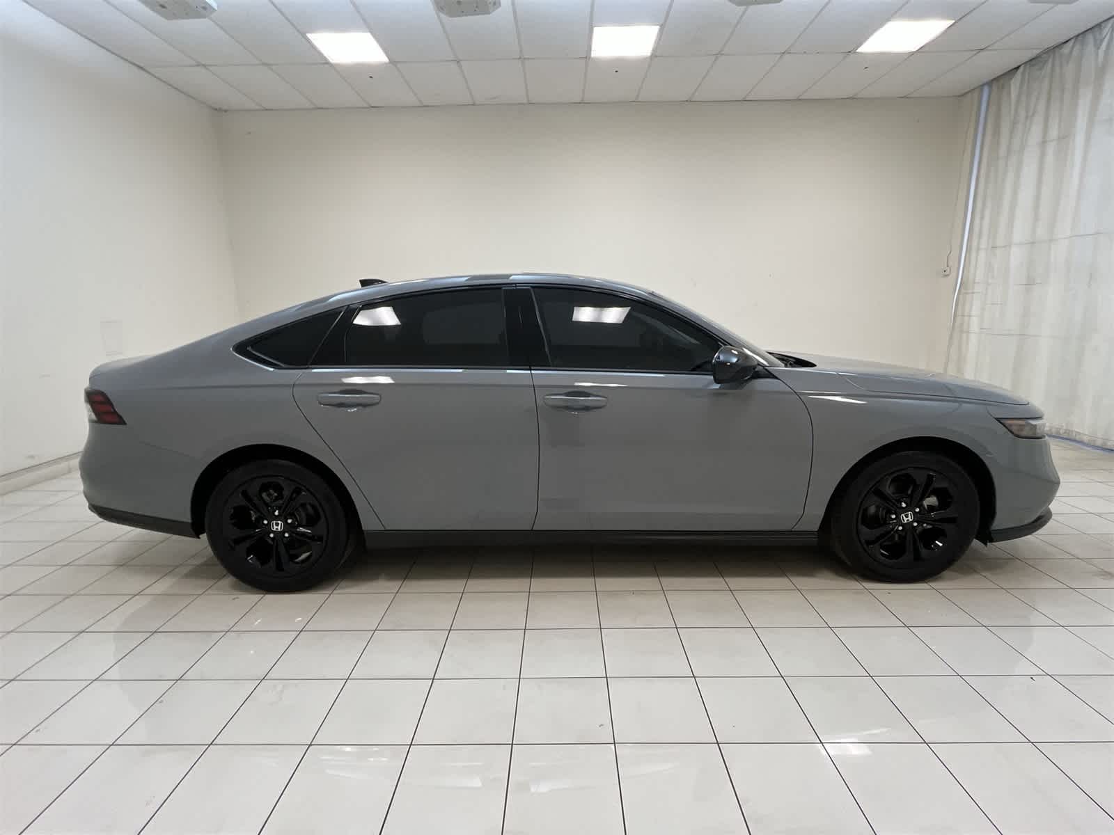 Thumbnail: 2025 Honda Accord - 27