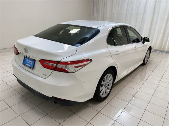 2018 Toyota Camry LE 26