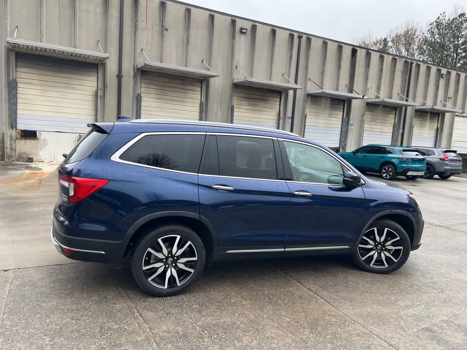 Thumbnail: 2020 Honda Pilot - 11