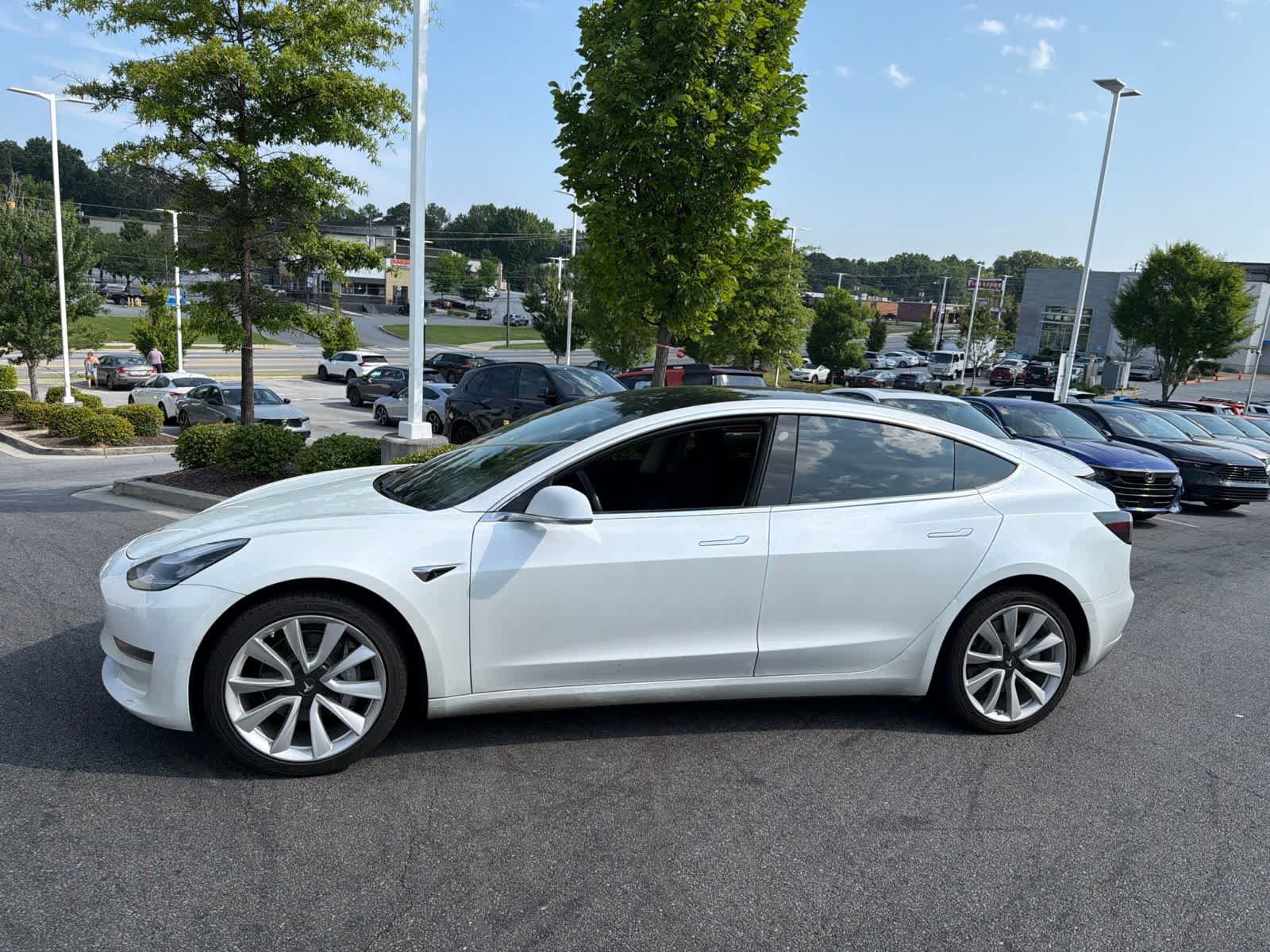 Thumbnail: 2019 Tesla Model 3 - 6