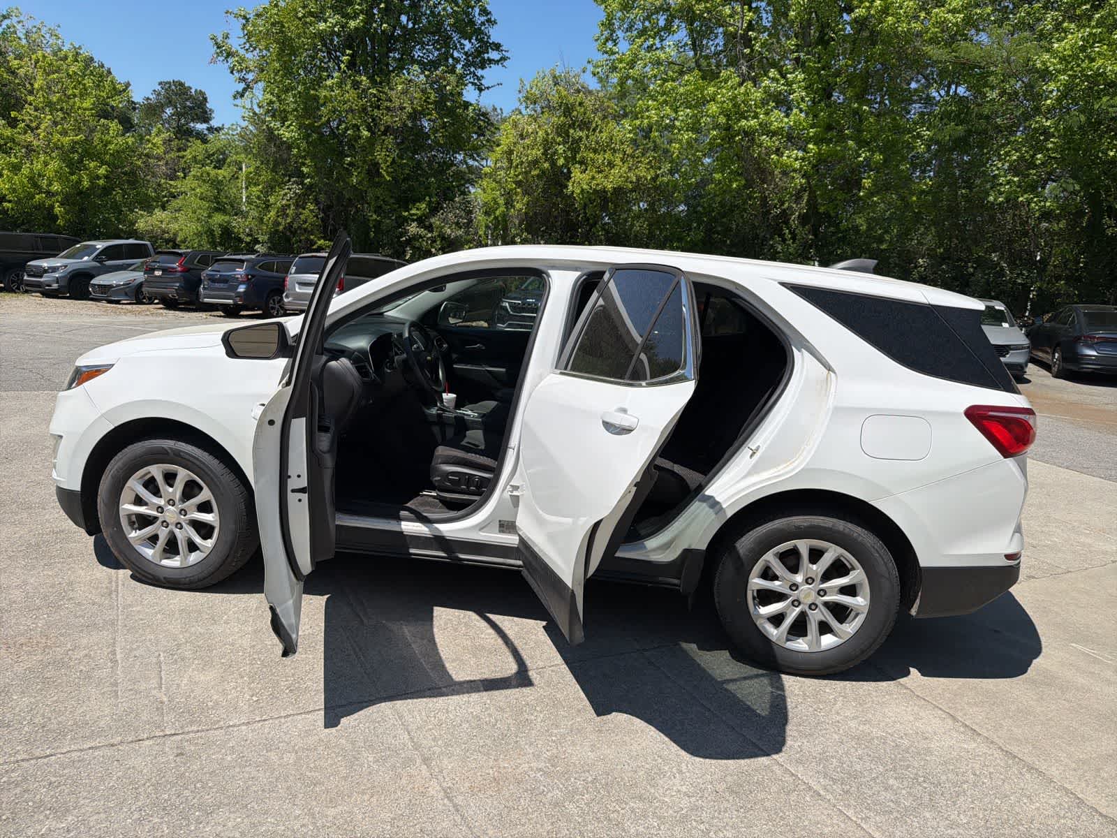 Thumbnail: 2020 Chevrolet Equinox - 17