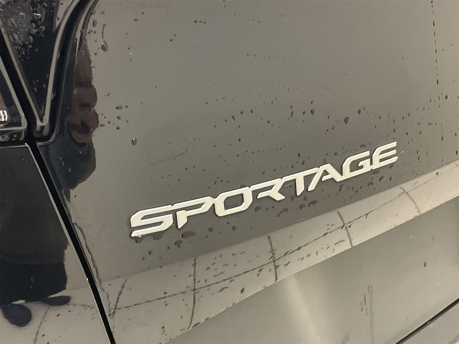 Thumbnail: 2023 Kia Sportage - 22