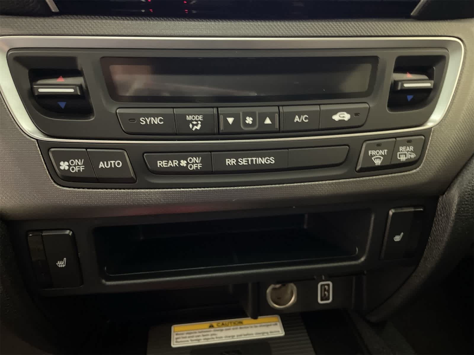 2023 Honda Ridgeline RTL-E 32