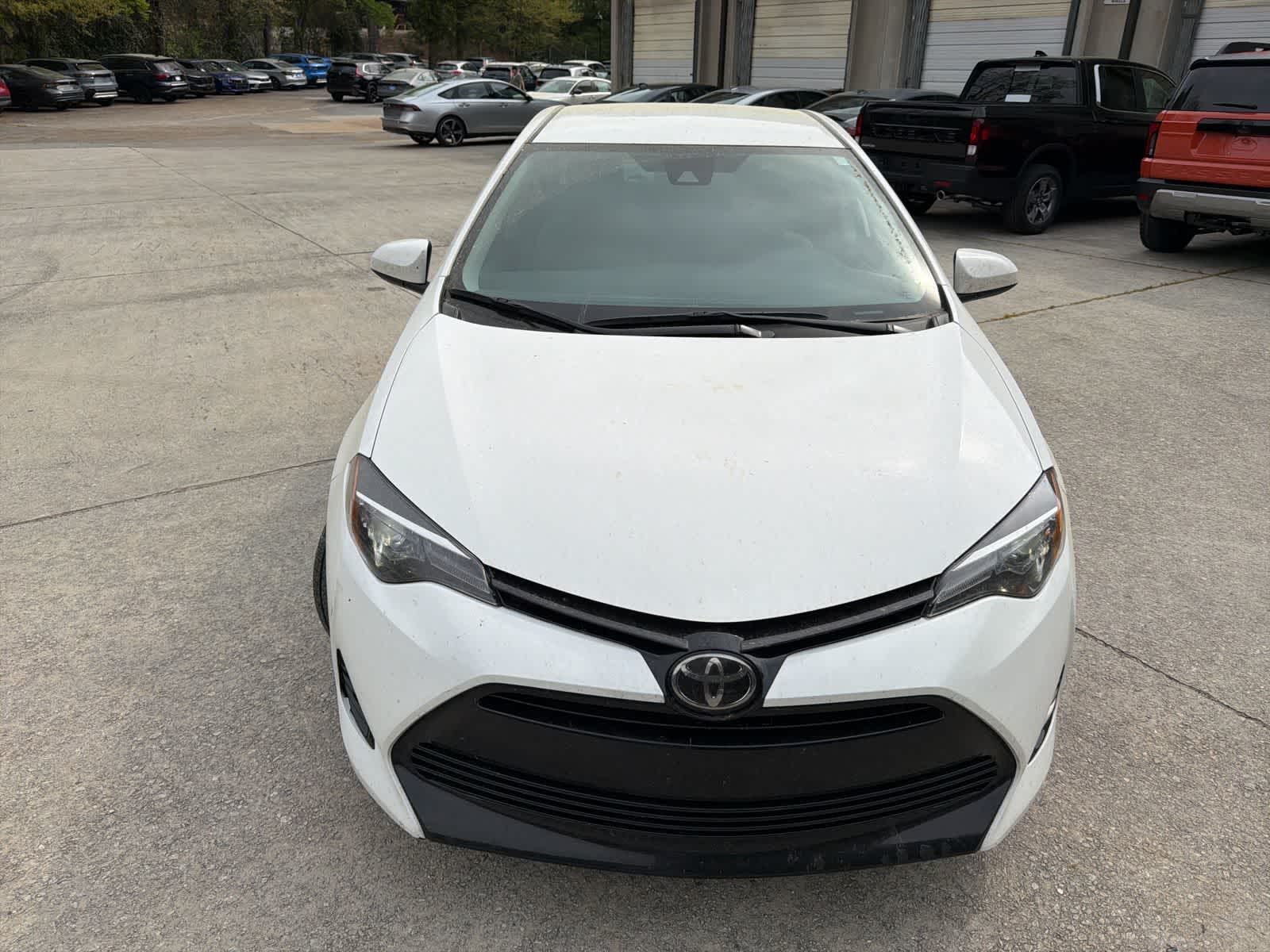 Thumbnail: 2018 Toyota Corolla - 14