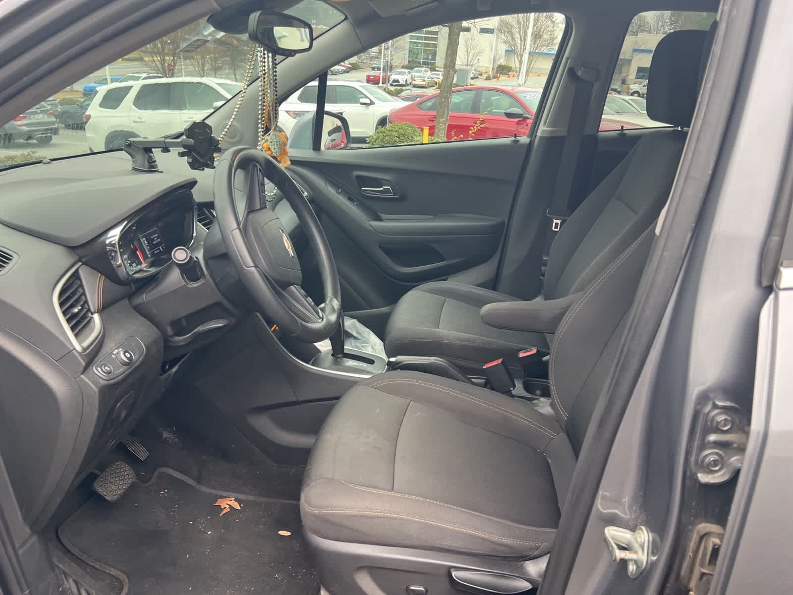 Thumbnail: 2020 Chevrolet Trax - 19