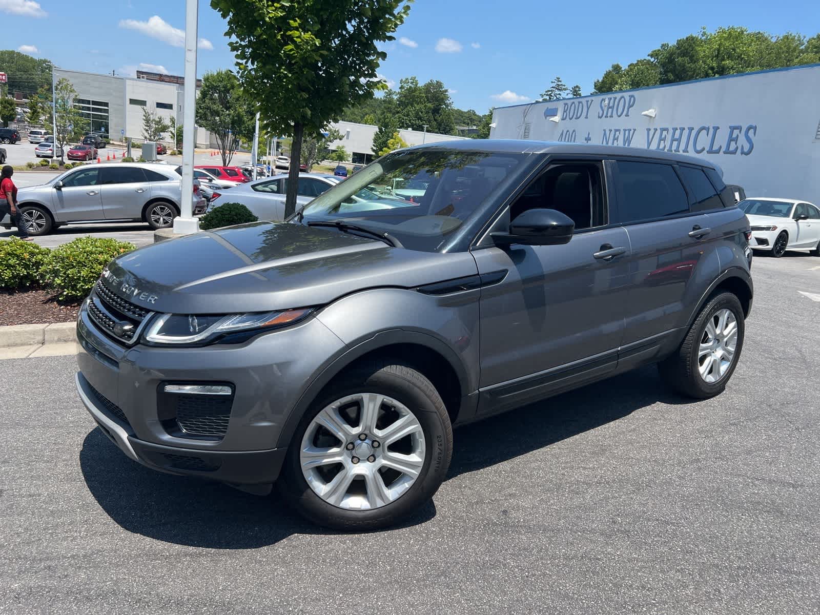 Thumbnail: 2017 Land Rover Range Rover Evoque - 5