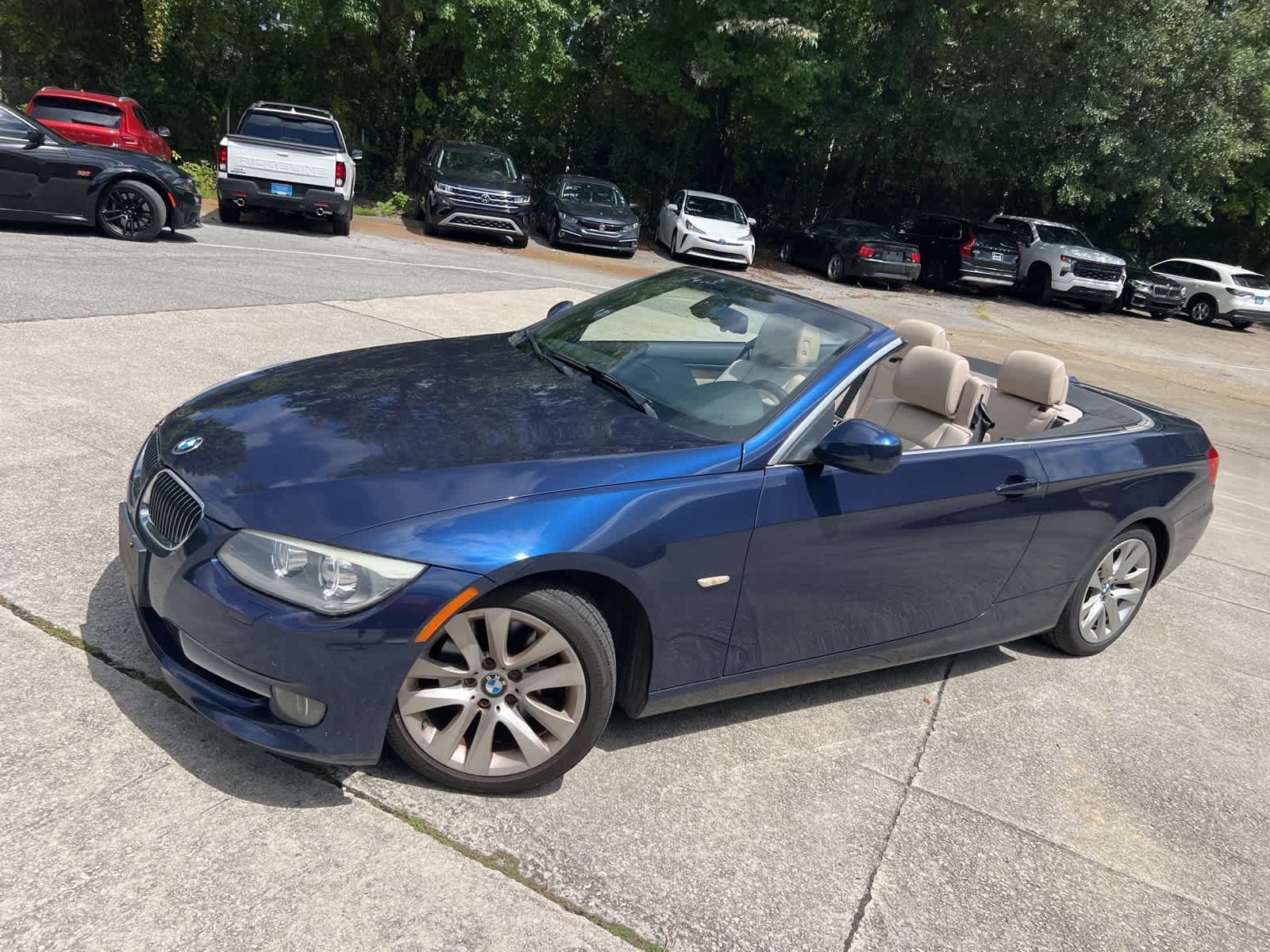 Thumbnail: 2013 BMW 3 Series - 3
