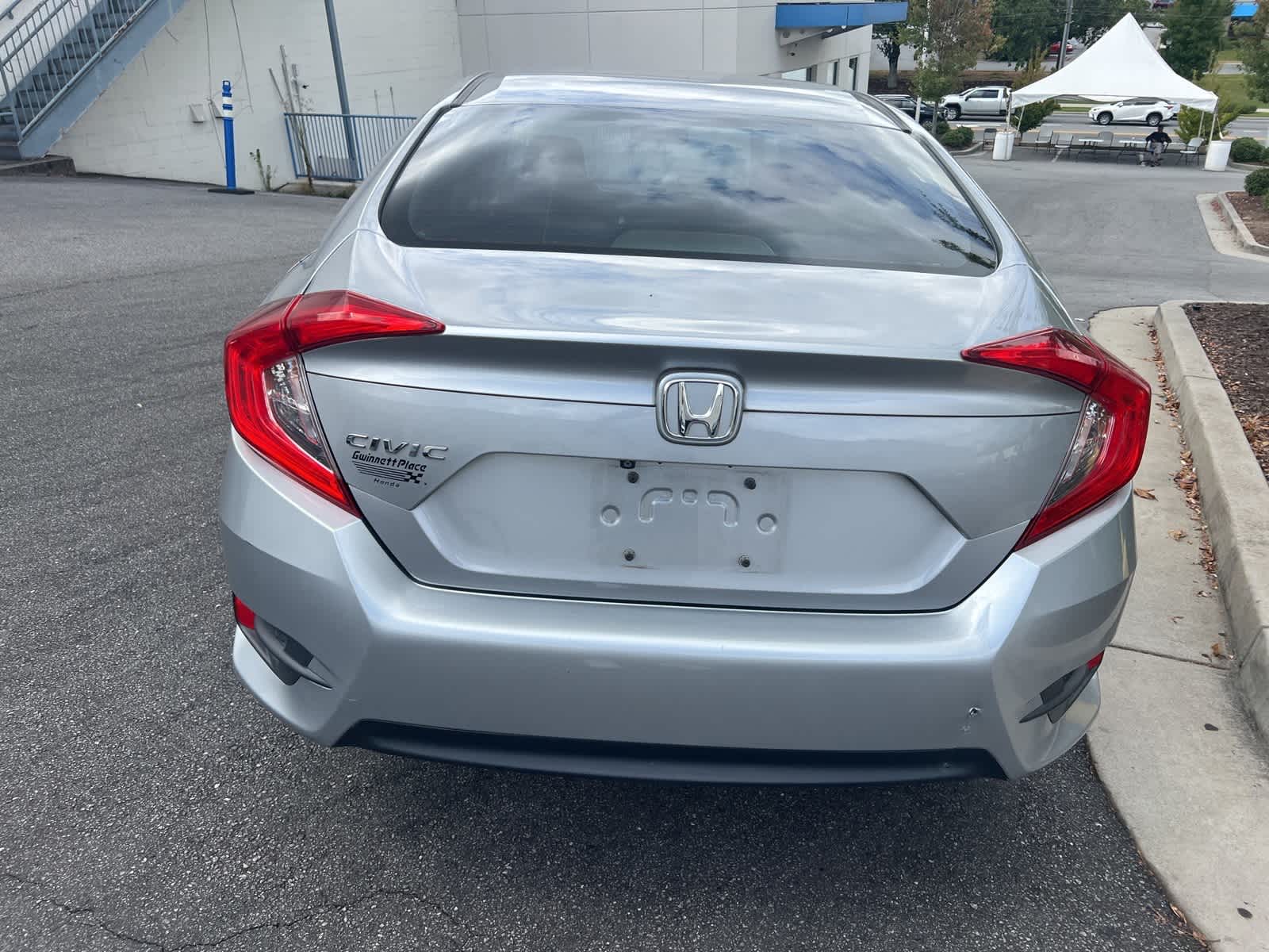 Thumbnail: 2016 Honda Civic - 9