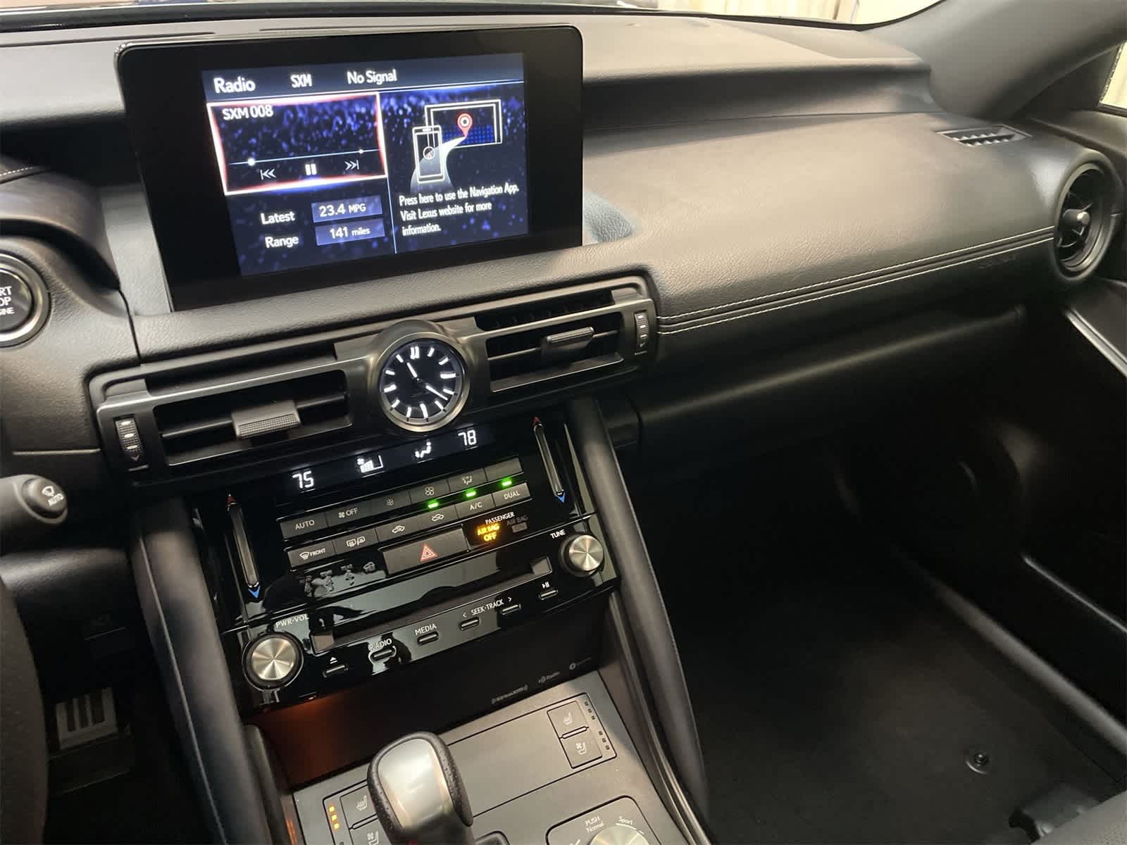 Thumbnail: 2024 Lexus IS - 30